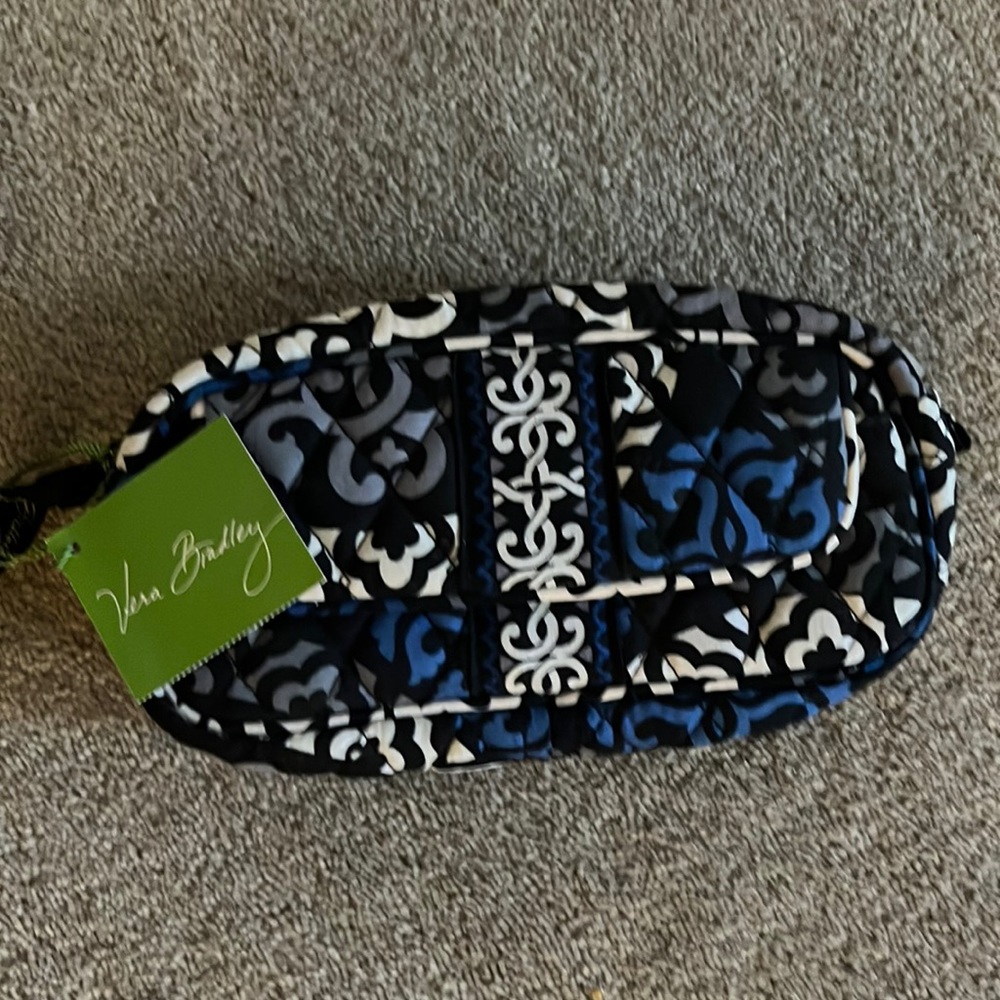 Vera Bradley make up bag.  NWT!!!